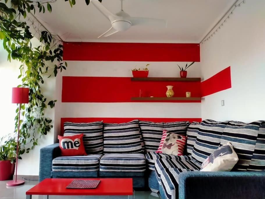 Apartamento Piso con PARKING GRATUITO en el centro Castellón de la Plana Exterior foto