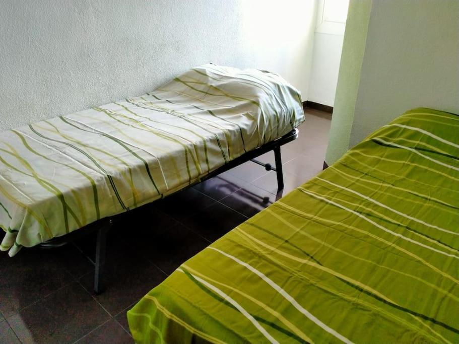 Apartamento Piso con PARKING GRATUITO en el centro Castellón de la Plana Exterior foto