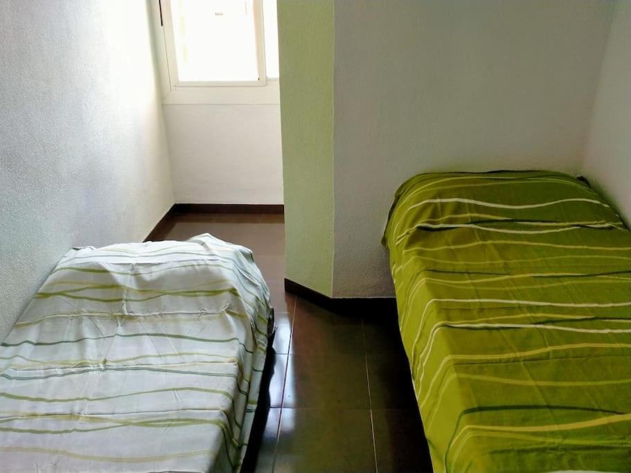 Apartamento Piso con PARKING GRATUITO en el centro Castellón de la Plana Exterior foto