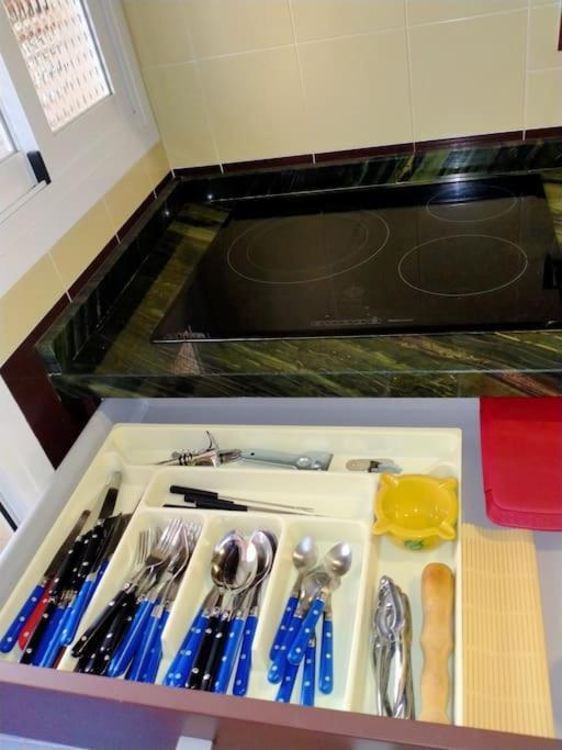 Apartamento Piso con PARKING GRATUITO en el centro Castellón de la Plana Exterior foto